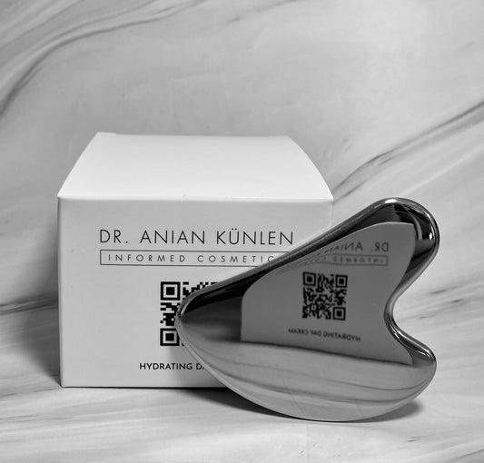 Radiant Beauty with Dr. Anian Künlen: Guasha & the Anti-Aging Power of the Informed Cosmetics Day Cream